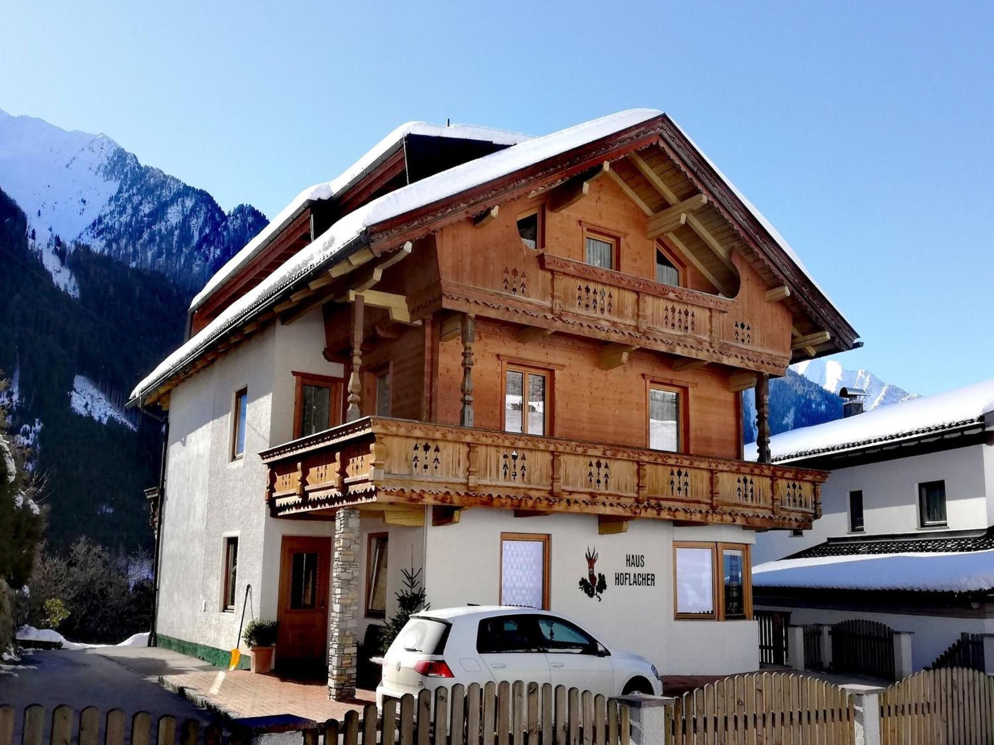 Apartment In Mayrhofen With A Balcony Eksteriør billede
